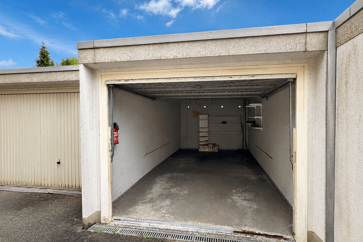 zweite Garage