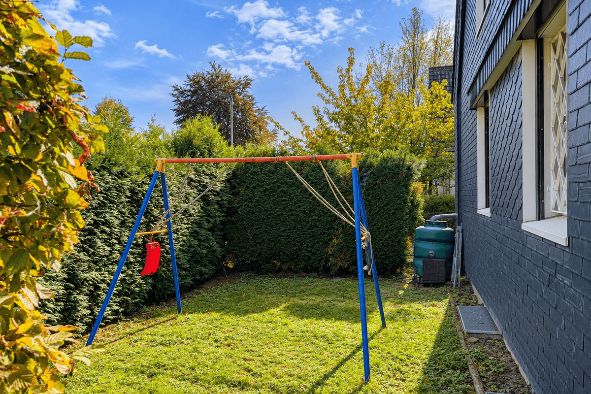 Vorgarten direkt am Haus